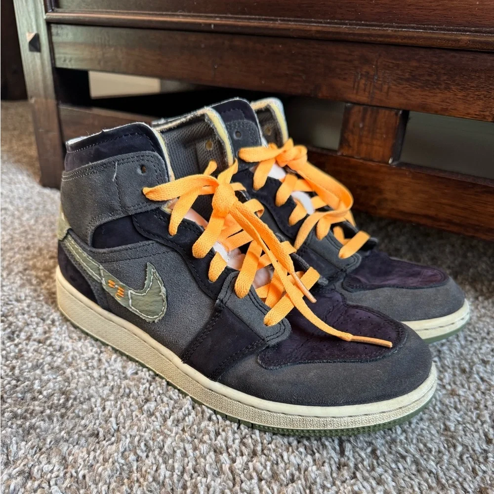 Air Jordan 1 Mid SE Craft Anthracite